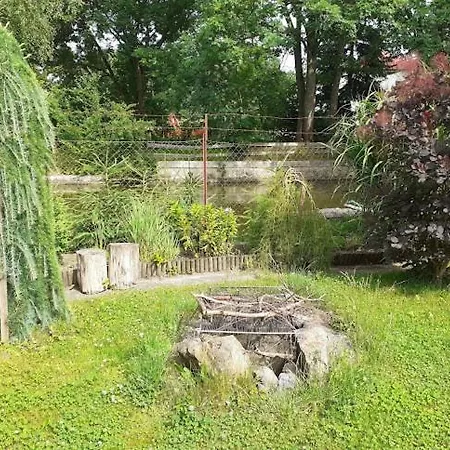 V Podzamci * Jindřichŭv Hradec