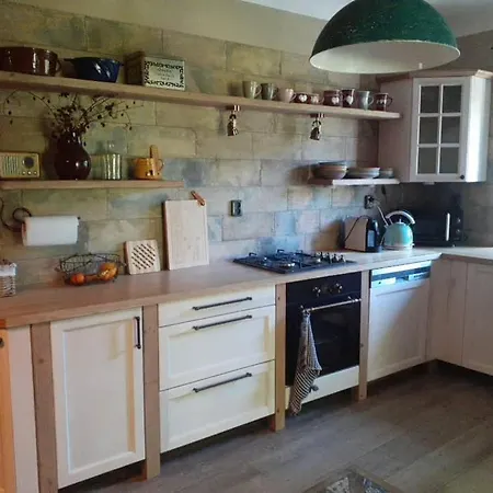 V Podzamci Apartment